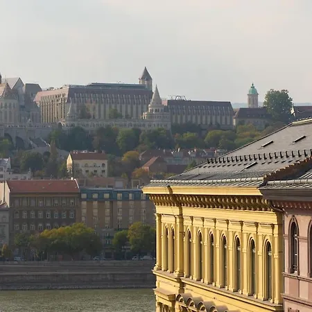 Brandnew Citycenter Flat With The View And Terrace * Budapest